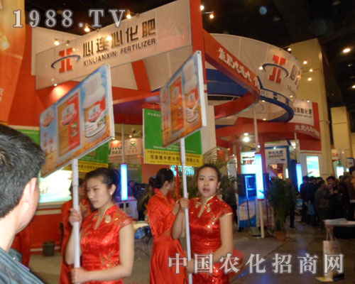     ���B��ʢ�b����������ԭ���ϕ�