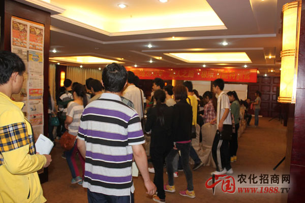 �҂������M��