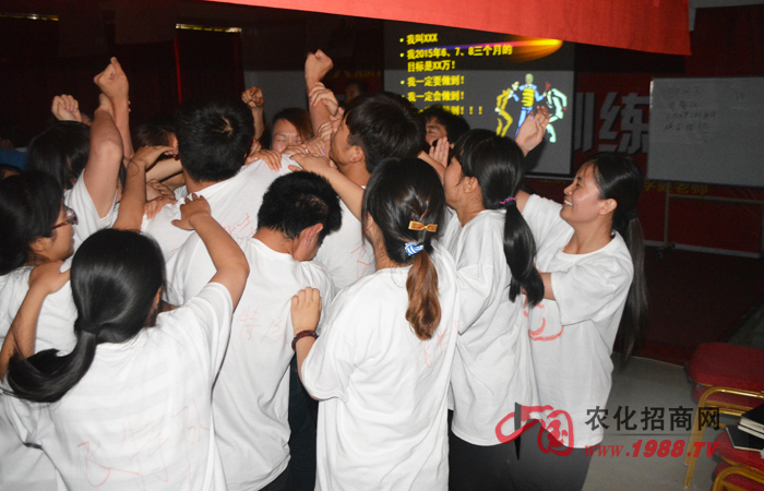 ȫ���Ը����c�F(tu��n)�(du��)�����L(zh��ng)