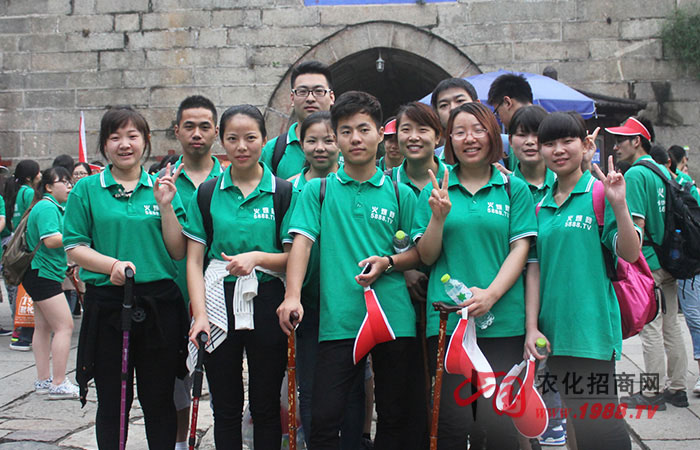 游孔子故里,登臨泰山之巔