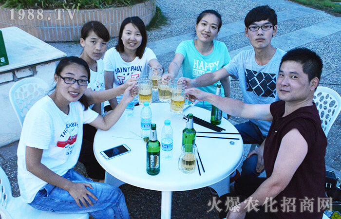 ���ܴ������w����