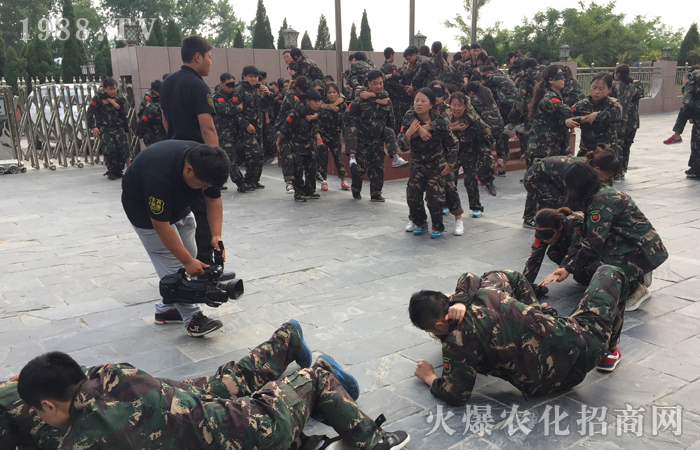 �����������س�����