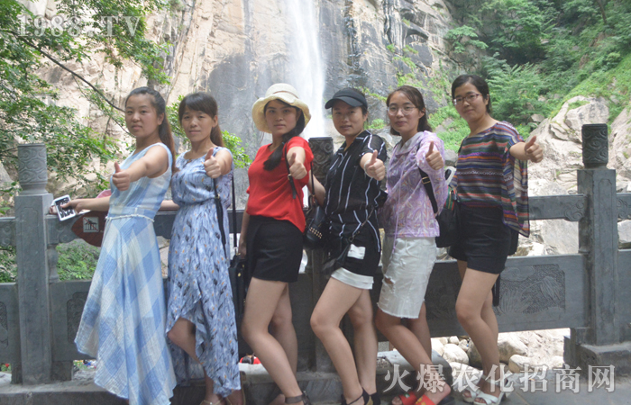 ���M����ɽ��һ���䷼�A��