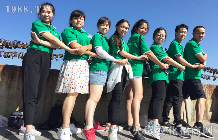 ����ɽ�ϵ��҂�