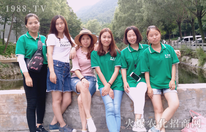 ����ɽ������ԡ�峿֮��