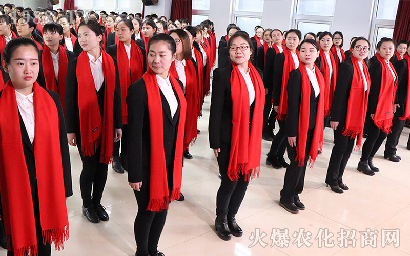 ���Ƶ��裬��������һƬ��(sh��)�~