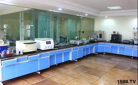 礦源黃腐酸鉀——精品肥！1公斤=8噸有機(jī)肥！新疆源頭直發(fā)?。?！