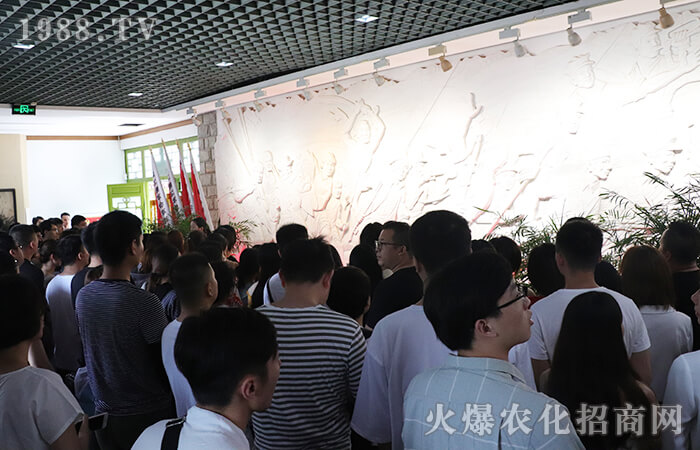 �𱬾W(w��ng)2019�tɫ֮�á����^�S���ь�܊�������������Ҿ���