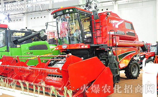 小麥?zhǔn)崭顧C(jī)