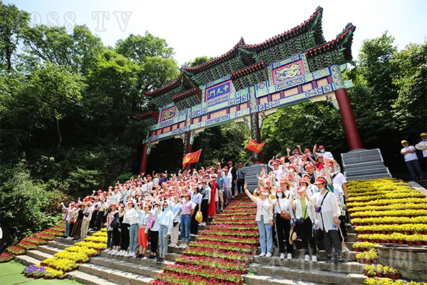 ����(m��ng)�Ͼ�ɽ��Ʒ�����Ļ�