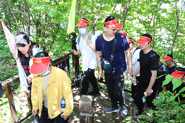 �߽����ӣ��߽����y(t��ng)�Ļ�