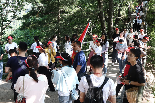 ̽����������֮�����W(xu��)��(x��)�����Ļ���(j��ng)��