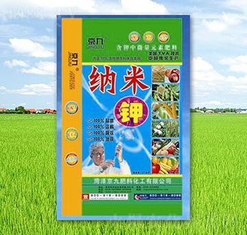 �{���-����