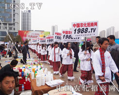 �ڴ�ҵ��Pע�����r(n��ng)���W(w��ng)��(zh��n)ʿ����Ŭ������