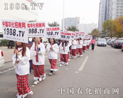 ����ͦ�����r���W���