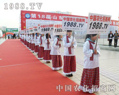 �r(n��ng)�����̾W(w��ng)��(zh��n)ʿ��һ·��ǰ��Ц��Ⱥ����