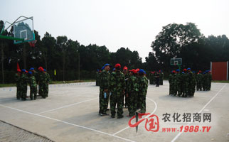 火爆網(wǎng)絡(luò)拓展訓(xùn)練之共建家園