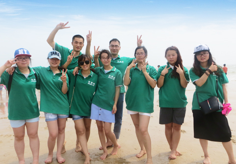 �ഺ�������������ŵ�΢Ц�����ǻ������w�����l��