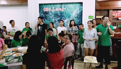 帶著甜蜜，帶著微笑，火爆人共同慶生！