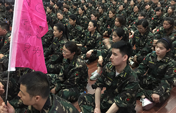 競爭是完善自我、讓人向上的不竭動(dòng)力！