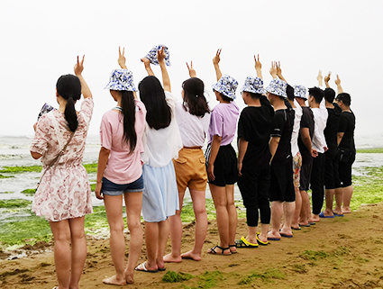 �𱬾W(w��ng)���u֮�ã��gЦ�c�����R�w��