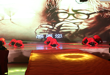 ֪�����ж�����(b��o)�������Z(y��)������D�����o�҂����\(ch��ng)����ĸЄ�(d��ng)��